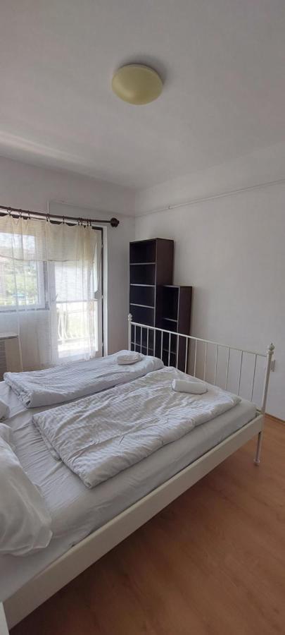 Bluebird Apartman ซาลาคาโรส ภายนอก รูปภาพ